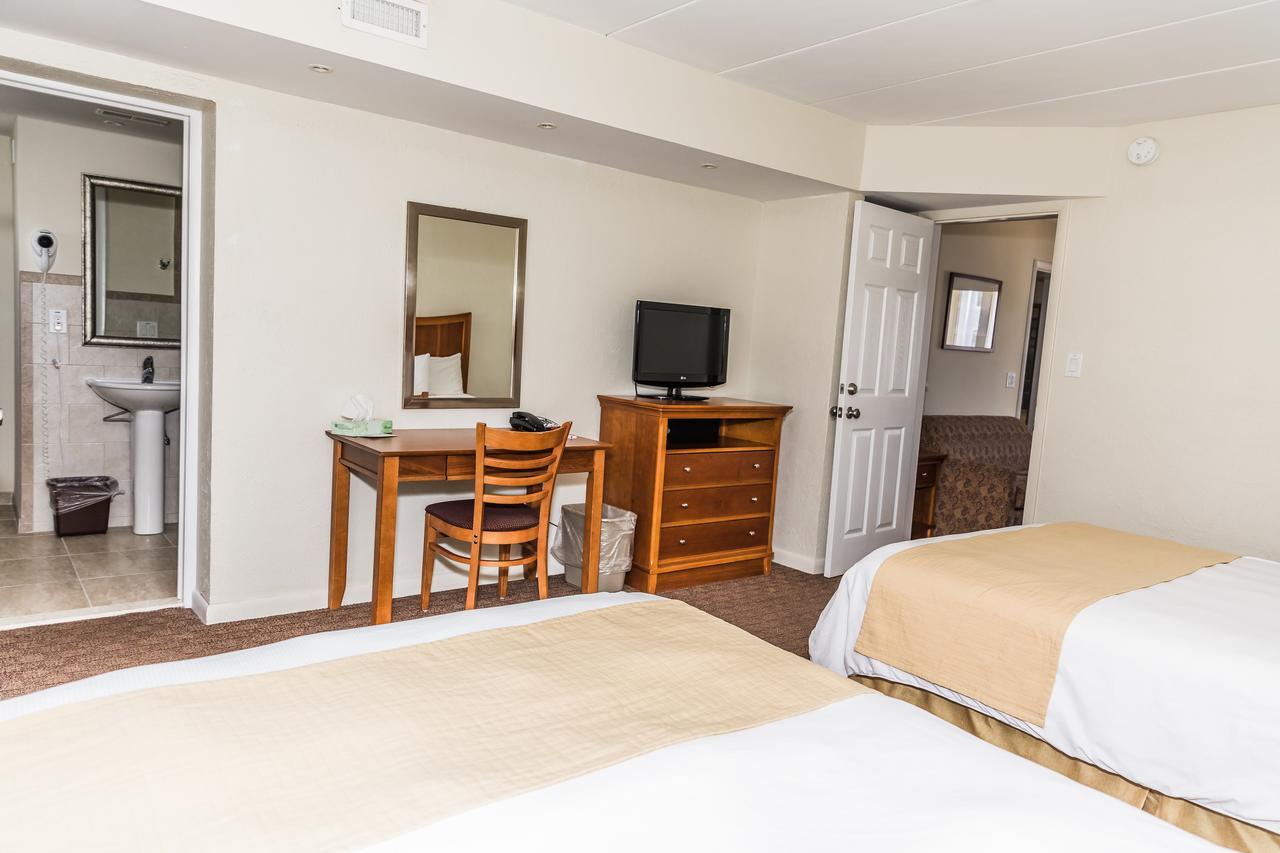Desert Sand Resort Avalon Ngoại thất bức ảnh